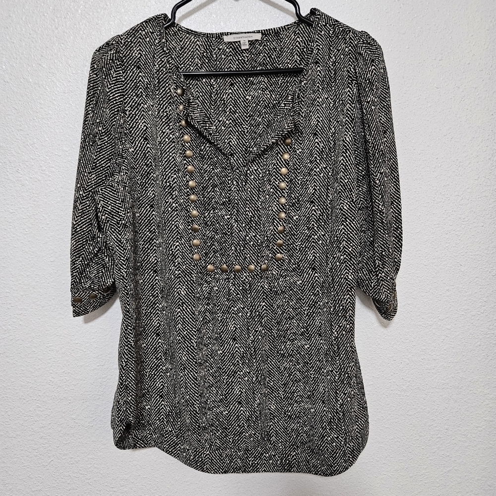 41 Hawthorne top with some studded details size medium